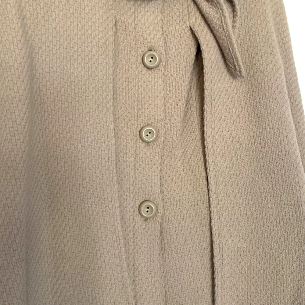 Beth Bowley poncho jacket - Picture 2 of 8
